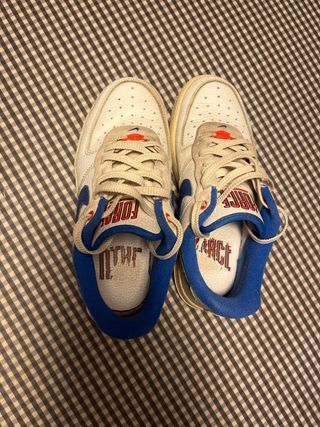 Nike Air Force 1 Blancas y Azules