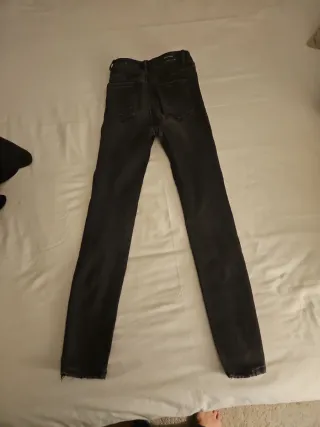 Pantalones vaqueros negros