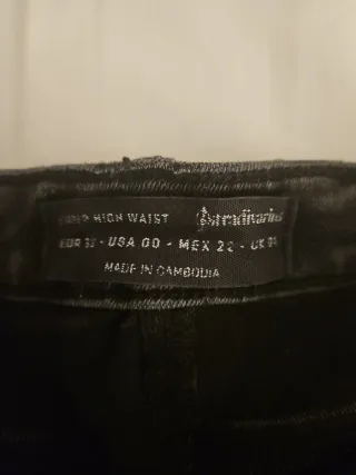 Pantalones vaqueros negros