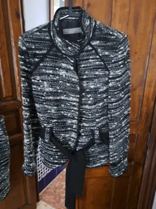 Traje Chaqueta Zara Negro y Blanco