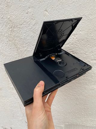 Consola PlayStation 2 nera + 1 controller