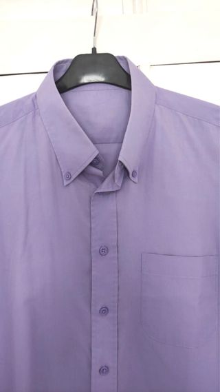 Camisa de vestir morada para hombre