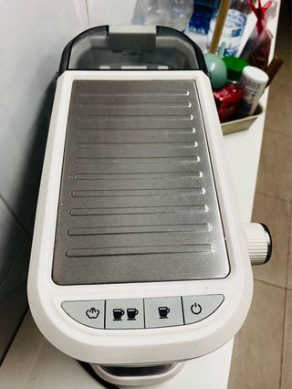 Cafetera Cecotec Cafelizzia 790 White.