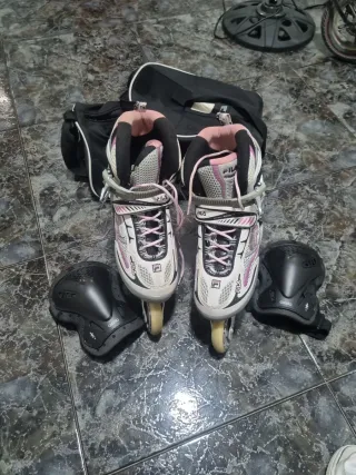 Patines en línea y protecciones