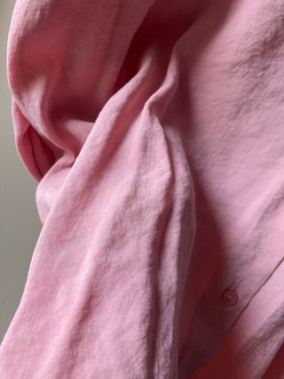 Camisa rosa oversize