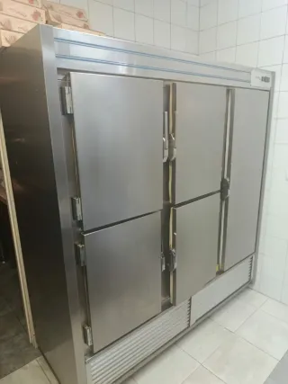 Nevera industrial 5 puertas