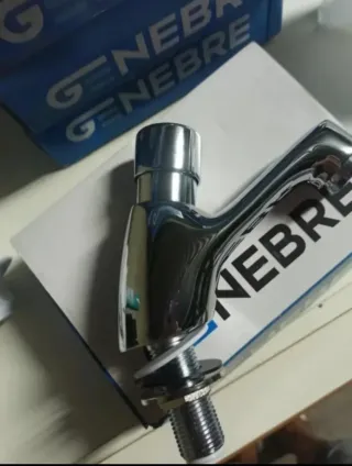 Grifo de lavabo GENEBRE