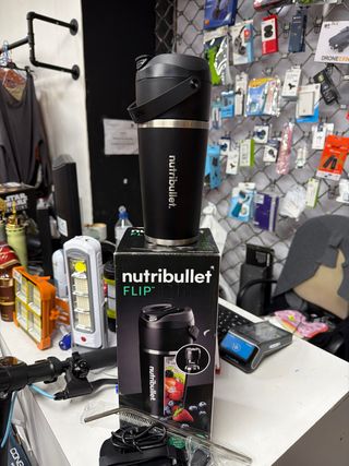 Nutribullet Flip NBP016B Licuadora Portátil