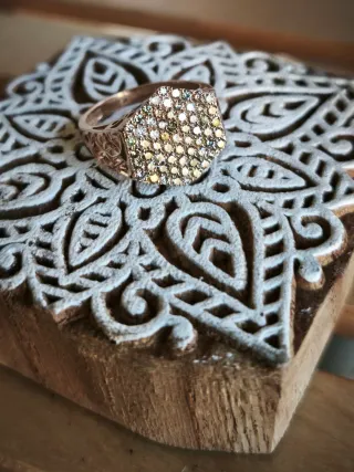 Anillo Oro y Diamantes