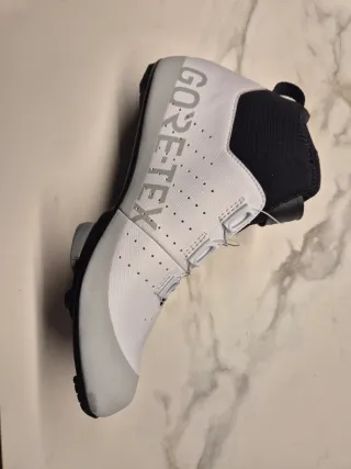 Fizik Tempo Artica GTX Talla 43. Usadas 2 veces.