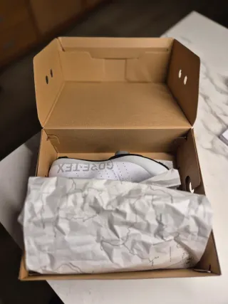 Fizik Tempo Artica GTX Talla 43. Usadas 2 veces.