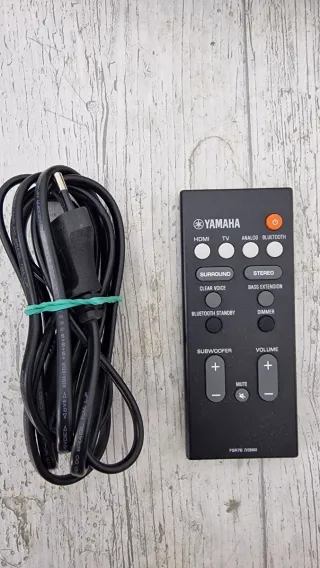 Barra de Sonido Yamaha Negra