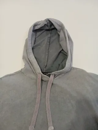 Sudadera Zara juvenil gris - morada. 8 euros cada