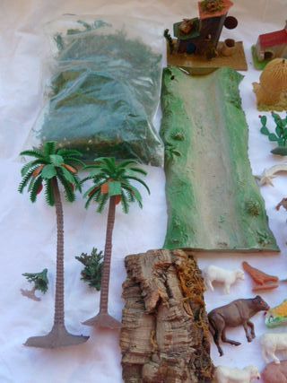 Lote (3) figuras plástico belén