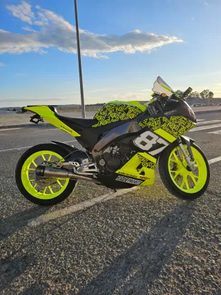 Aprilia RS4 125cc 4T - Moto Deportiva