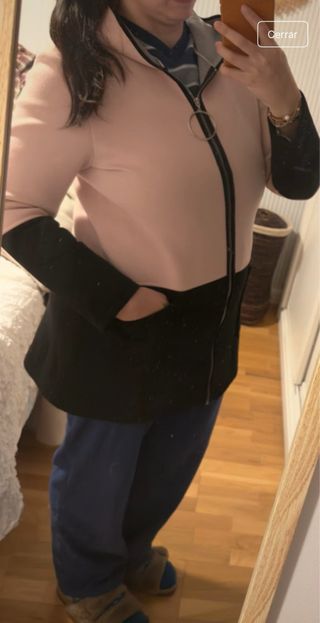 Abrigo chaquetón neopreno capucha