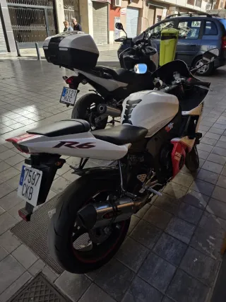 Yamaha R6