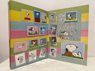 Álbum de cromos Panini Snoopy