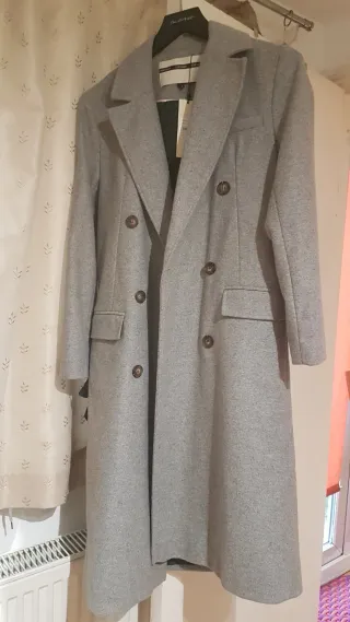 Abrigo gris largo