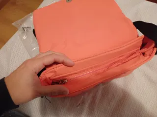 Bolso Misako coral acolchado