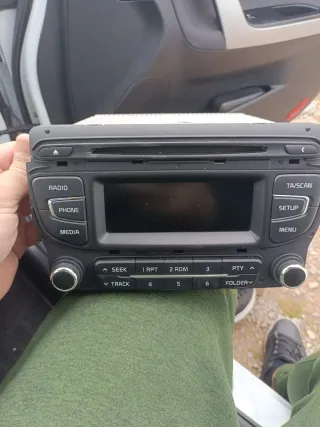 Radio CD MP3 Bluetooth Kia ceed