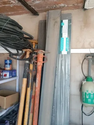 Sofá de 2 plazas Teal y Madera