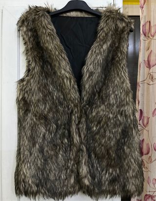 Gilet pelliccia sintetica marrone nero