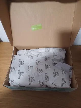 Zapatos de trabajo Oriocx blancos.