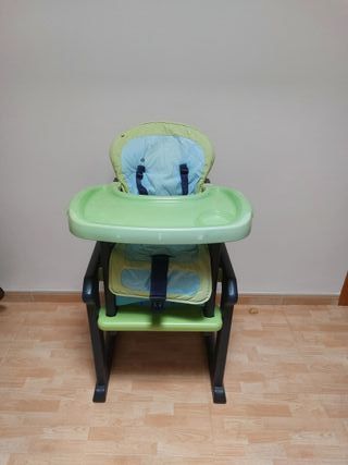 Trona bebé convertible en silla y mesa
