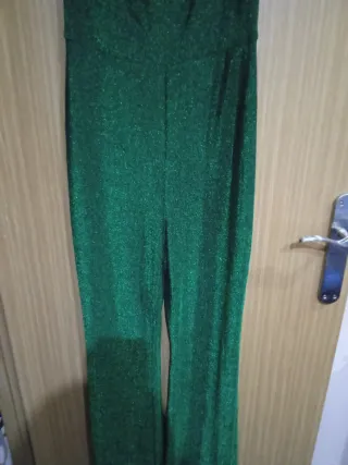 Mono verde lentejuelas talla M