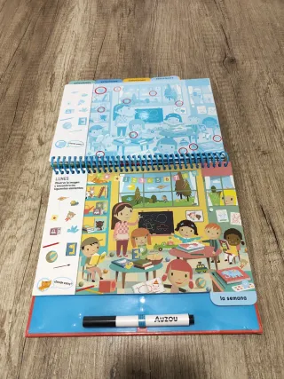 Libro Busca y encuentra, la escuela infantil.