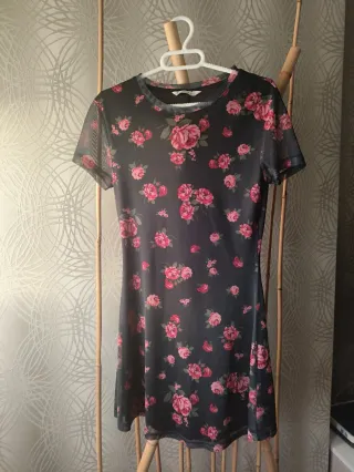 Vestido Stradivarius floral S