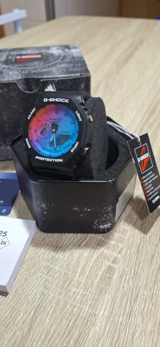 Reloj Casio G-Shock GA-2100 Gradiente