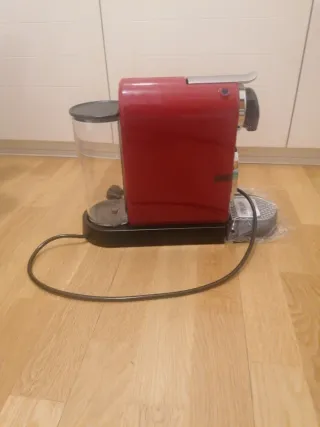 Cafetera Nespresso Citiz C113 Roja