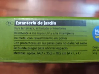 Estantería metálica negra