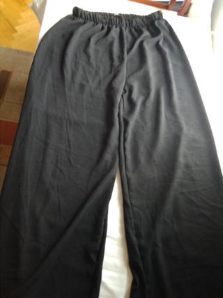 Pantalón negro Koker ancho