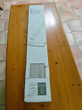 Lâminas de chão autocolantes PVC