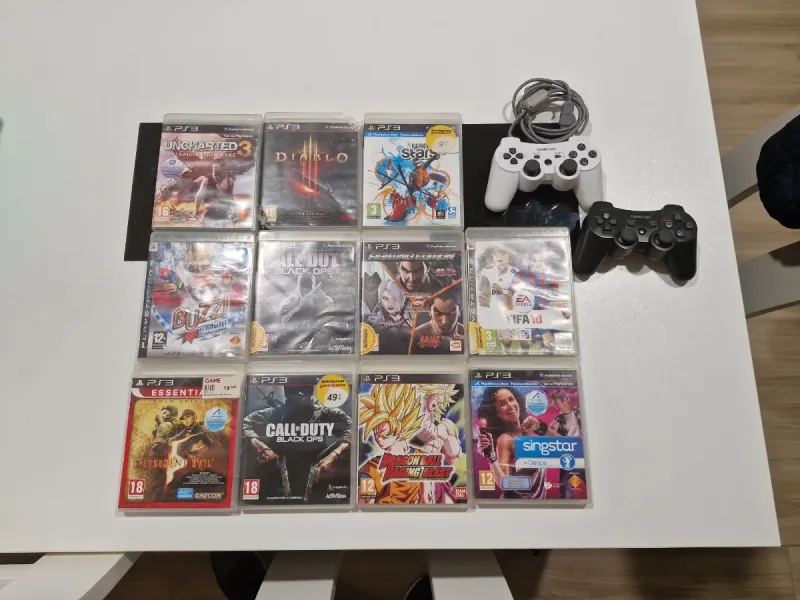 Imagen de PS3 Juegos y 2 Mandos