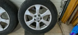 4 Llantas Toyota RAV4 2010