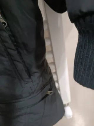 Parka acolchada mujer negra