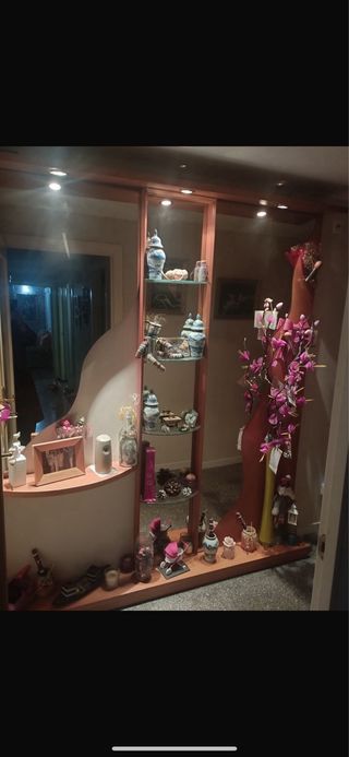 Cama alta con cajones y armarios