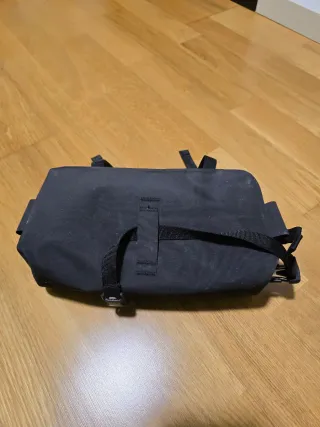 Bolsa Manillar Rapha Negra