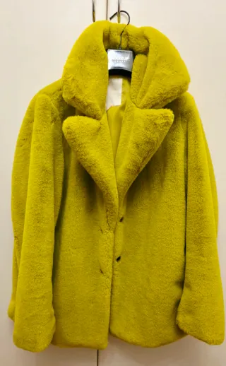 Pelliccia ecologica verde/gialla molto morbida