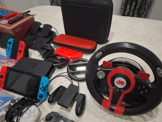 Nintendo Switch + Accessori e Giochi