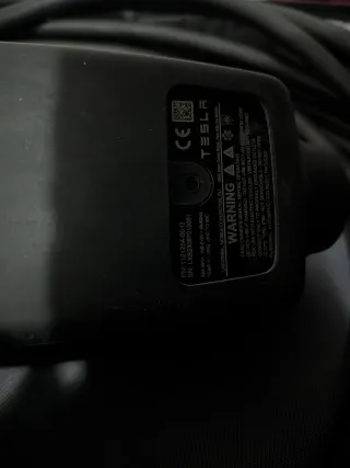 Caricatore Tesla UMC Gen 2 + Schuko