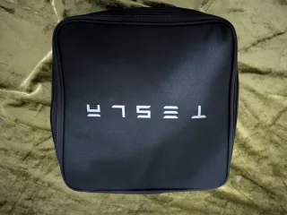 Caricatore Tesla UMC Gen 2 + Schuko