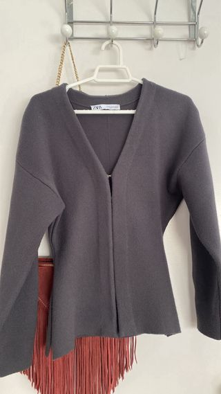 Chaqueta punto Zara gris talla única