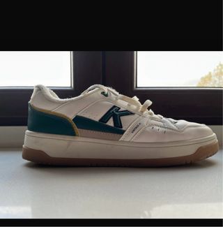 Zapatillas Kelme Blancas y Verdes