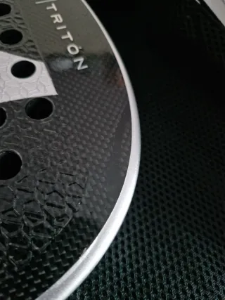 Pala Padel Starvie Triton Pro.