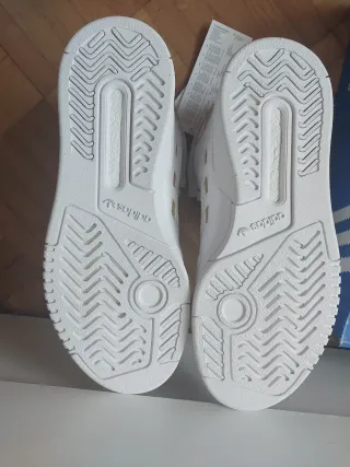 Zapatillas Adidas originales Talla 40 Blancas y Do